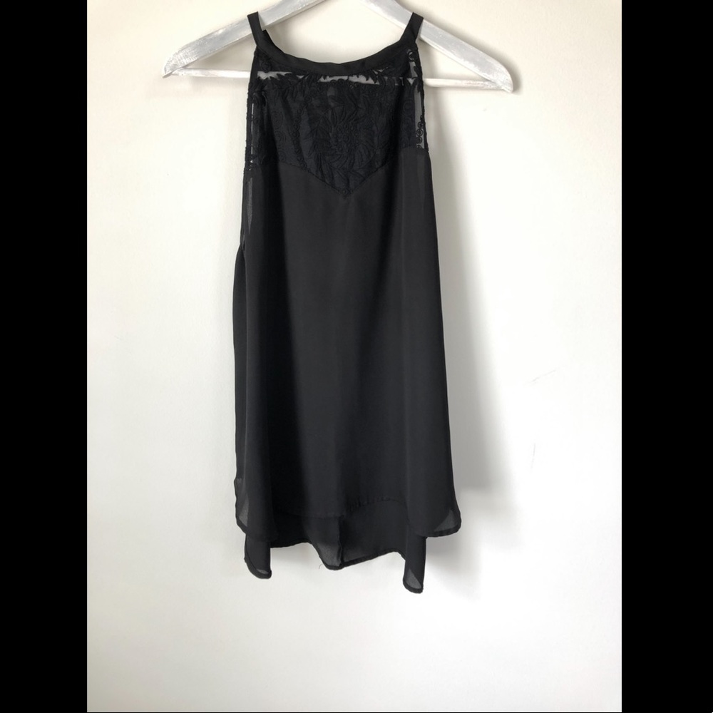 Black Sleevless Top-Love the Detail on the front